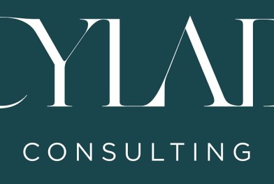 logo_cylad_white_blue-background_breve