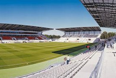 450px-Stadion_essen