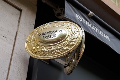 05122022commissairepriseurillustration