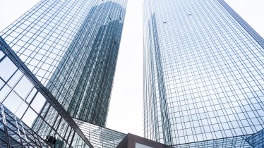adobestock126480496roland-berger-emprunt-300-millions-deurosresize