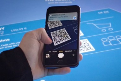 qr-code-scanning-retail