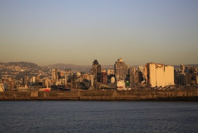 Vue_de_Beyrouth_après_lexplosion_du_4_aout_2020