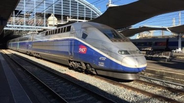 TGV-ERIC-SALARD--CC-BY-SA-2.0-2