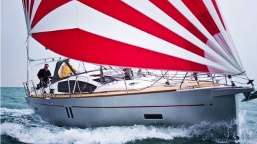 Allures-Yachting-Mise-a-l-eau-de-l-Allures-39.9