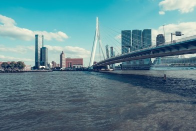 miles-vanderlooven-t-j22ysial8-unsplash