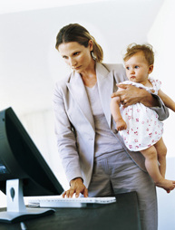 Les cabinets de conseils mettent tout en oeuvre pour concilier vie de famille et travail de consultante en stratégie